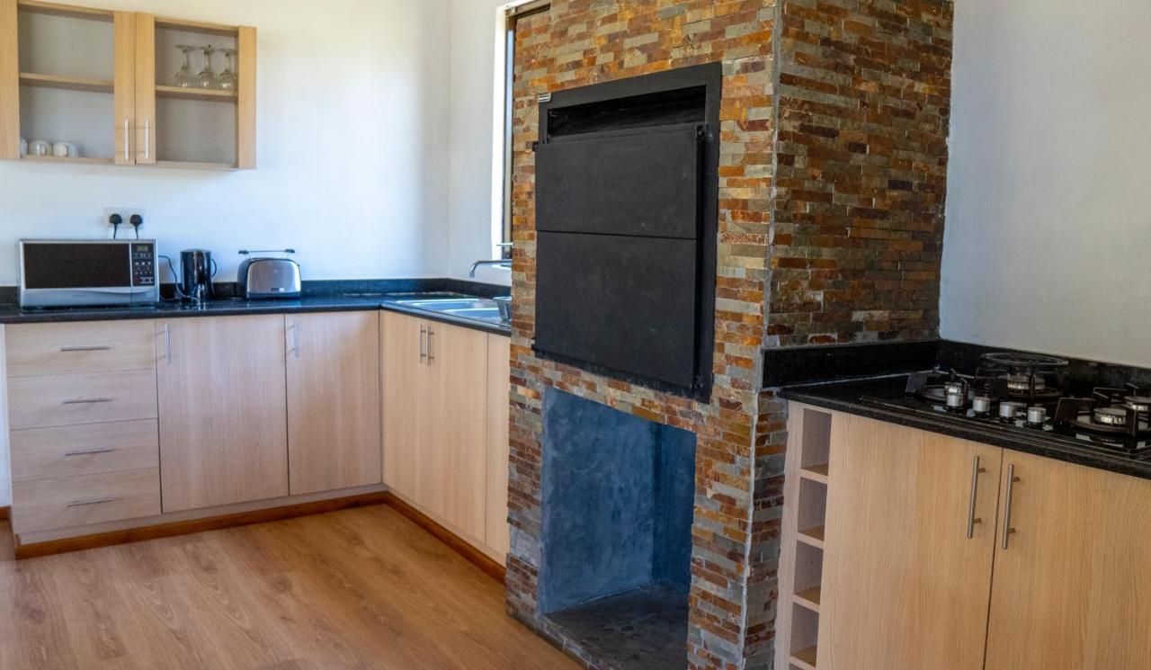 Black Wattle House Накуру Экстерьер фото